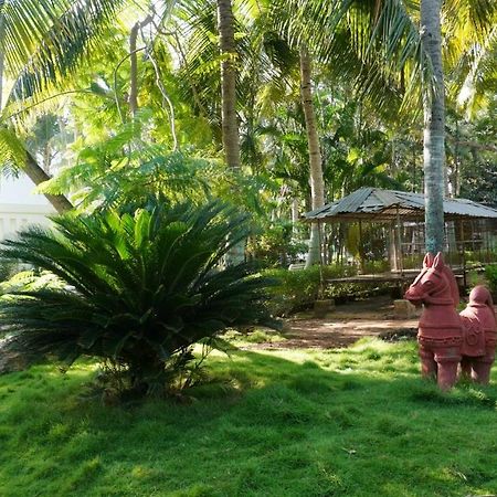 Rk Resorts カーライッカール エクステリア 写真